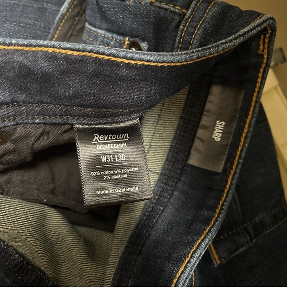 Revtown Sharp Jeans - Picture 7 of 8